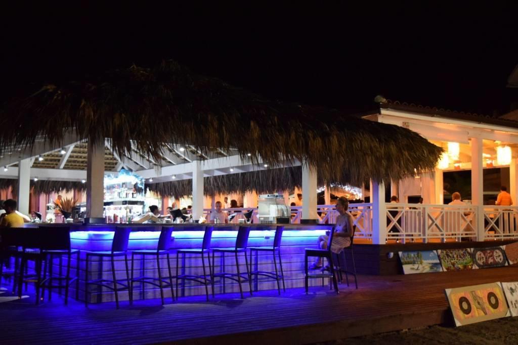 Titty'S Paradise Bayahibe Exterior photo